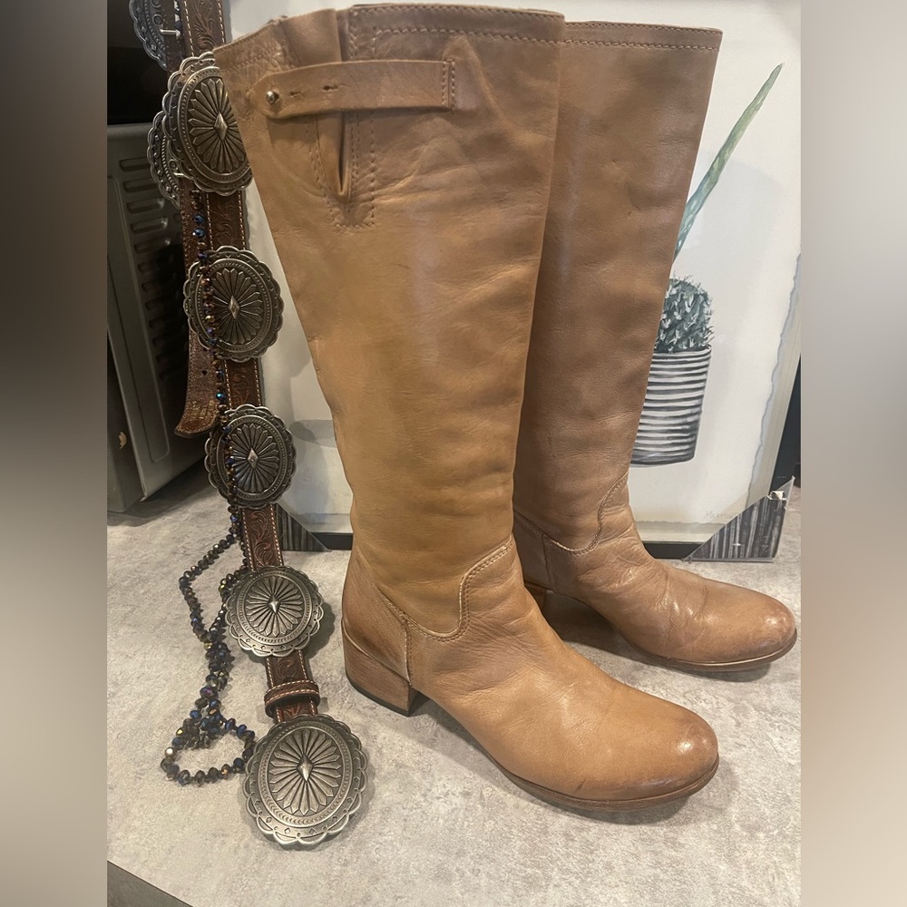 Women's Boots 5.5 High Knee Length Leather by Alberto Fermani